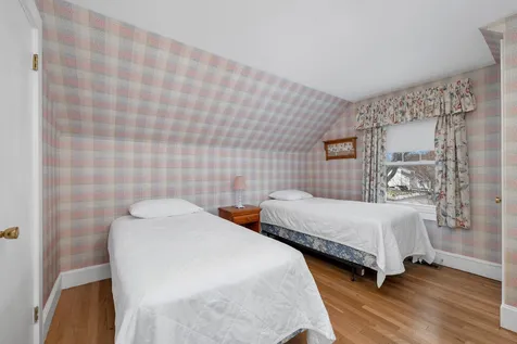 7 Robin Road Rye NH 03870