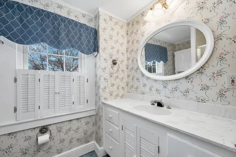7 Robin Road Rye NH 03870