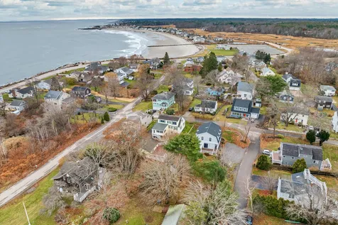 7 Robin Road Rye NH 03870