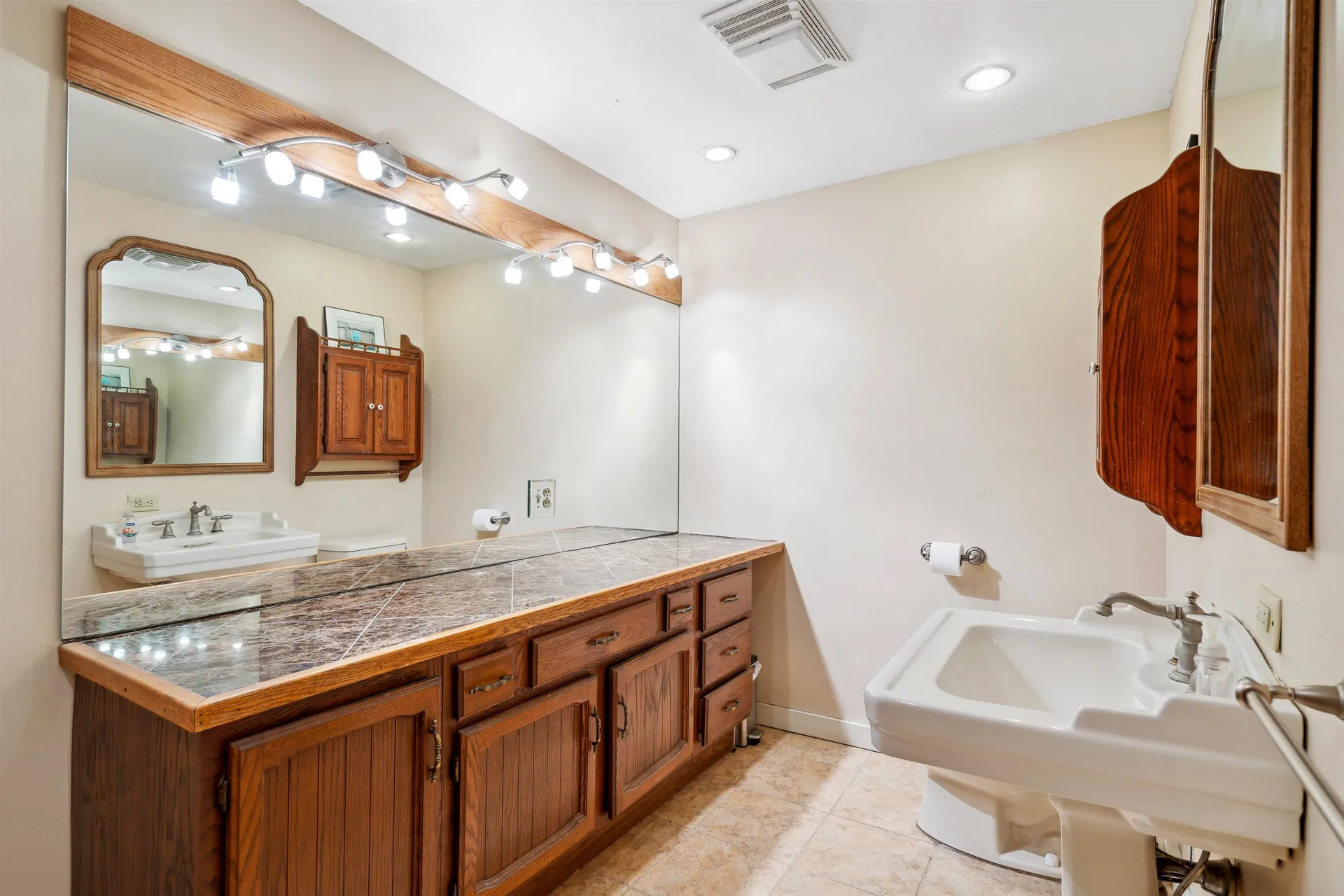 100 Dame Hill Road Orford NH 03777