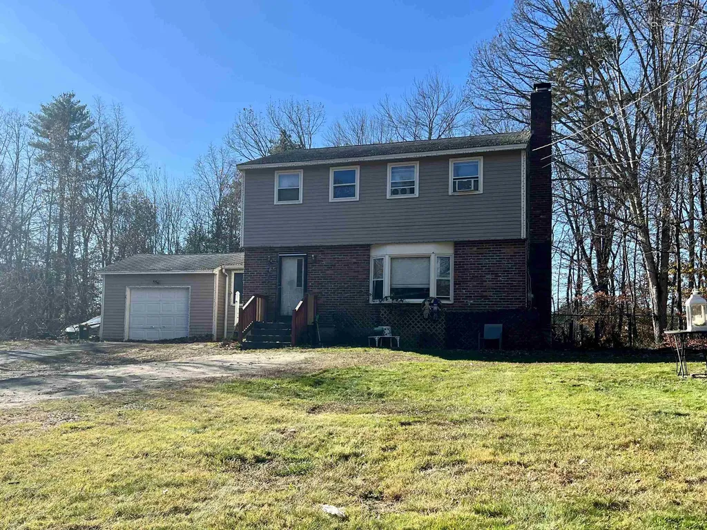 35 Rowe Drive Fremont NH 03044