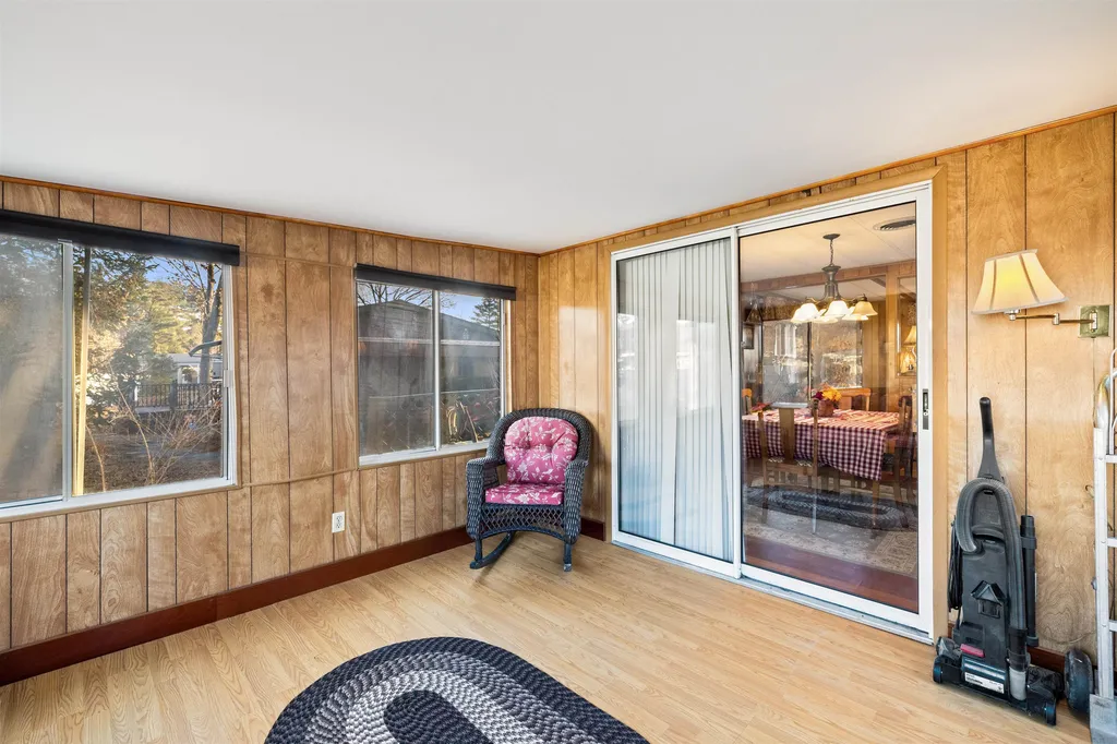 61 River Ledge Drive Goffstown NH 03045