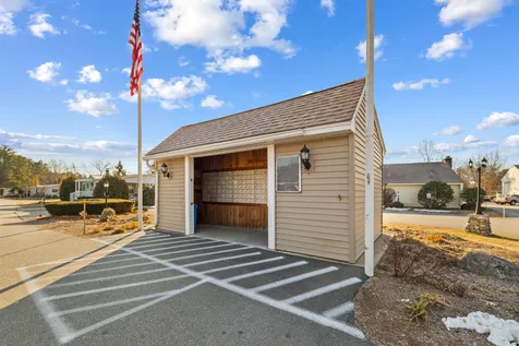 61 River Ledge Drive Goffstown NH 03045