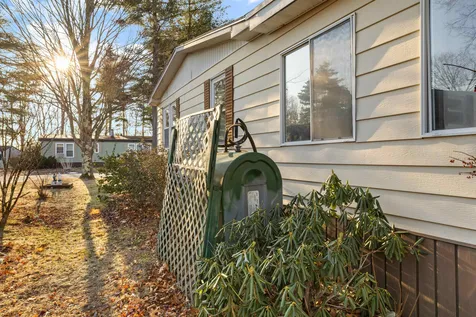 61 River Ledge Drive Goffstown NH 03045