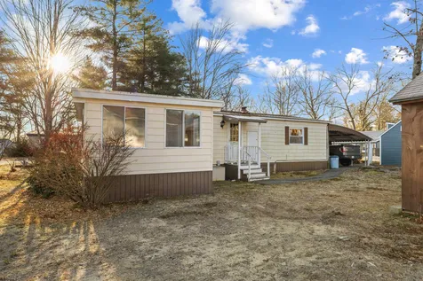 61 River Ledge Drive Goffstown NH 03045
