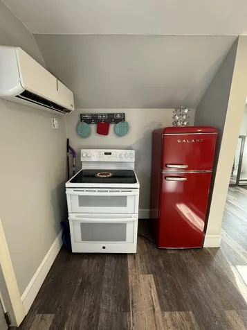 5 Kendall Pond Road Derry NH 03038
