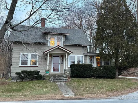 67 Main Avenue South Hampton NH 03827