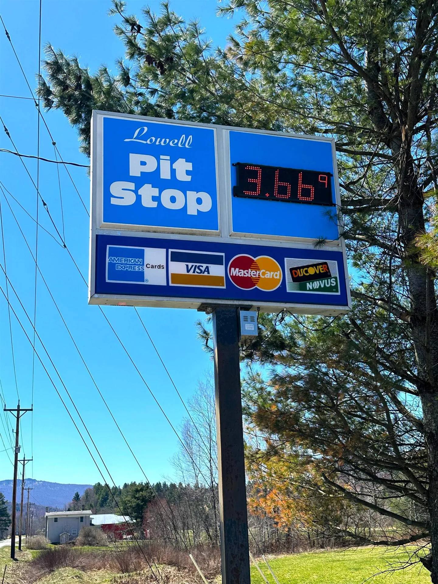 3042 Vt 100 Lowell VT 05847