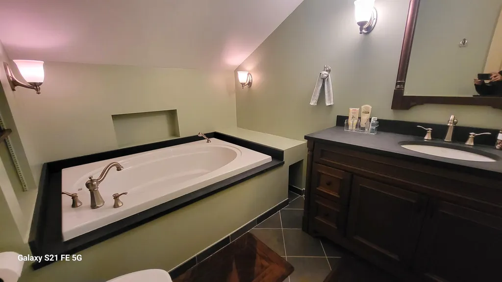10 Woodsview Lane Lincoln NH 03251