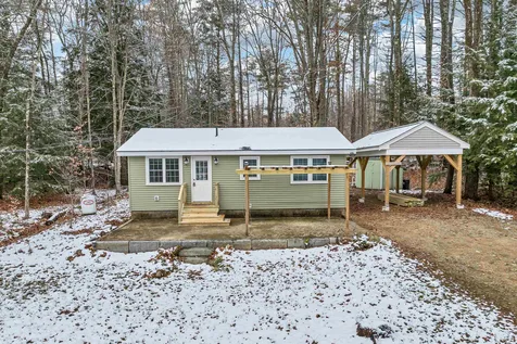 106 Damsite Road Barnstead NH 03225