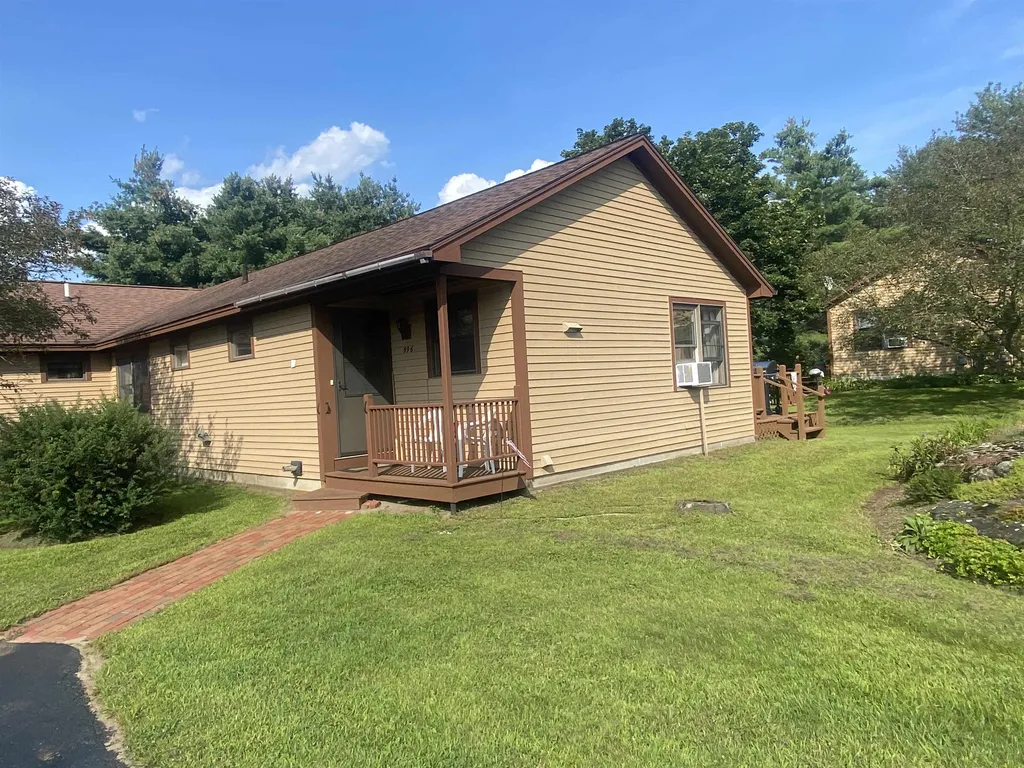 99 Brooklyn Heights Morristown VT 05661
