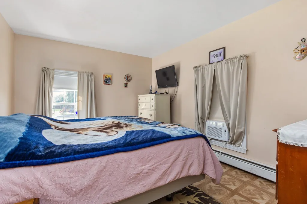 64 Winnacunnet Road Hampton NH 03842