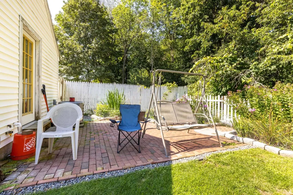 64 Winnacunnet Road Hampton NH 03842