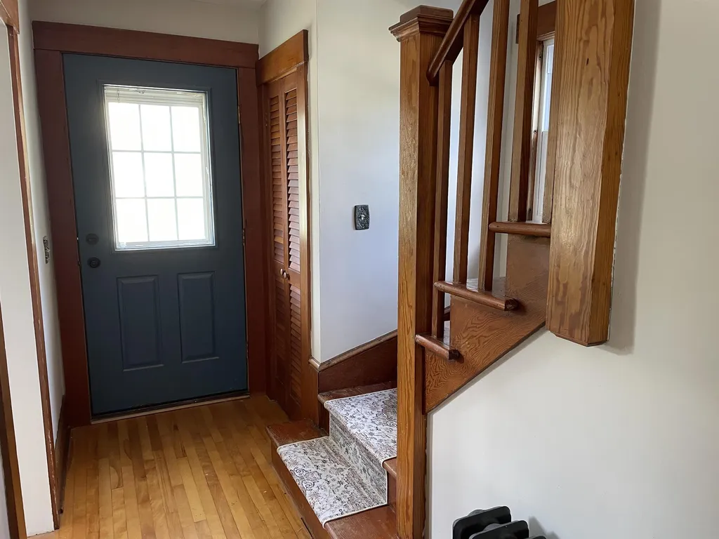10 Dundee Street St. Johnsbury VT 05819
