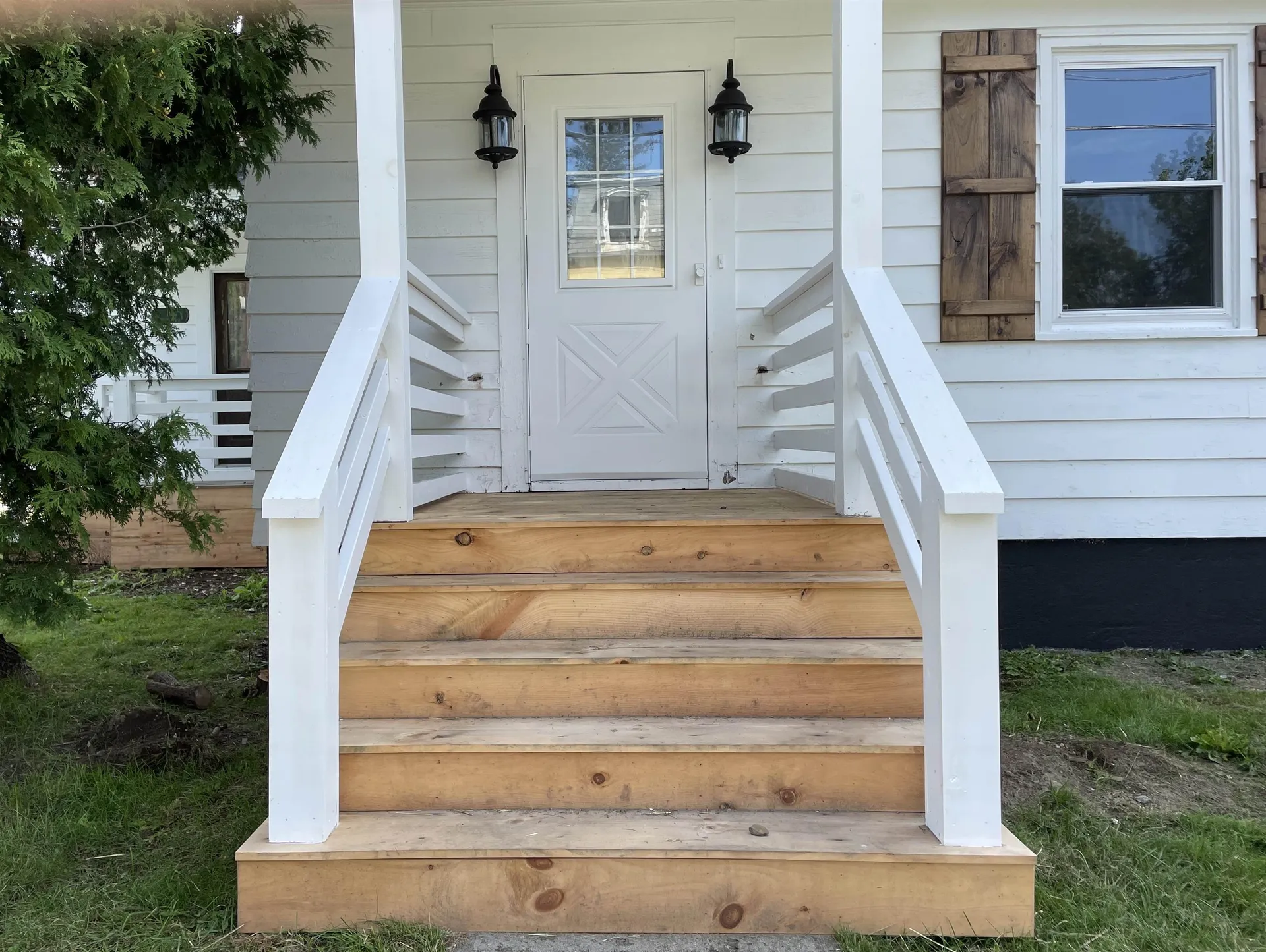 10 Dundee Street St. Johnsbury VT 05819