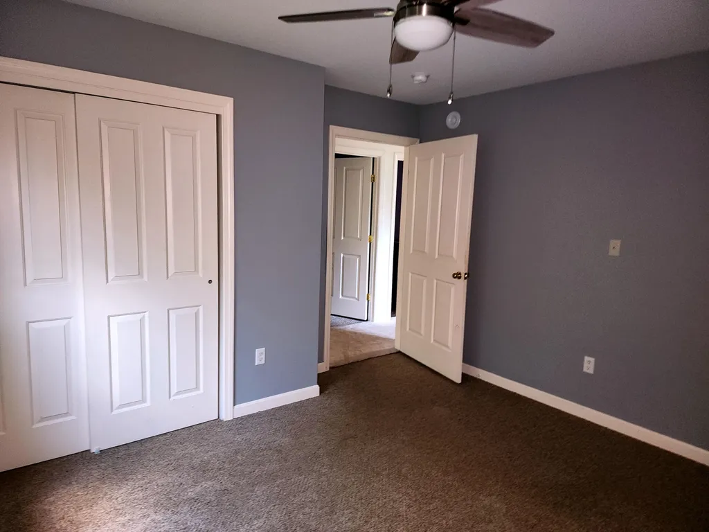 21 Village Way Littleton NH 03561