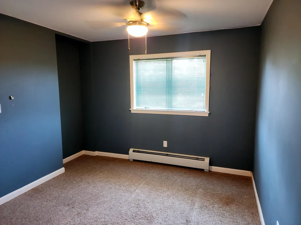 21 Village Way Littleton NH 03561