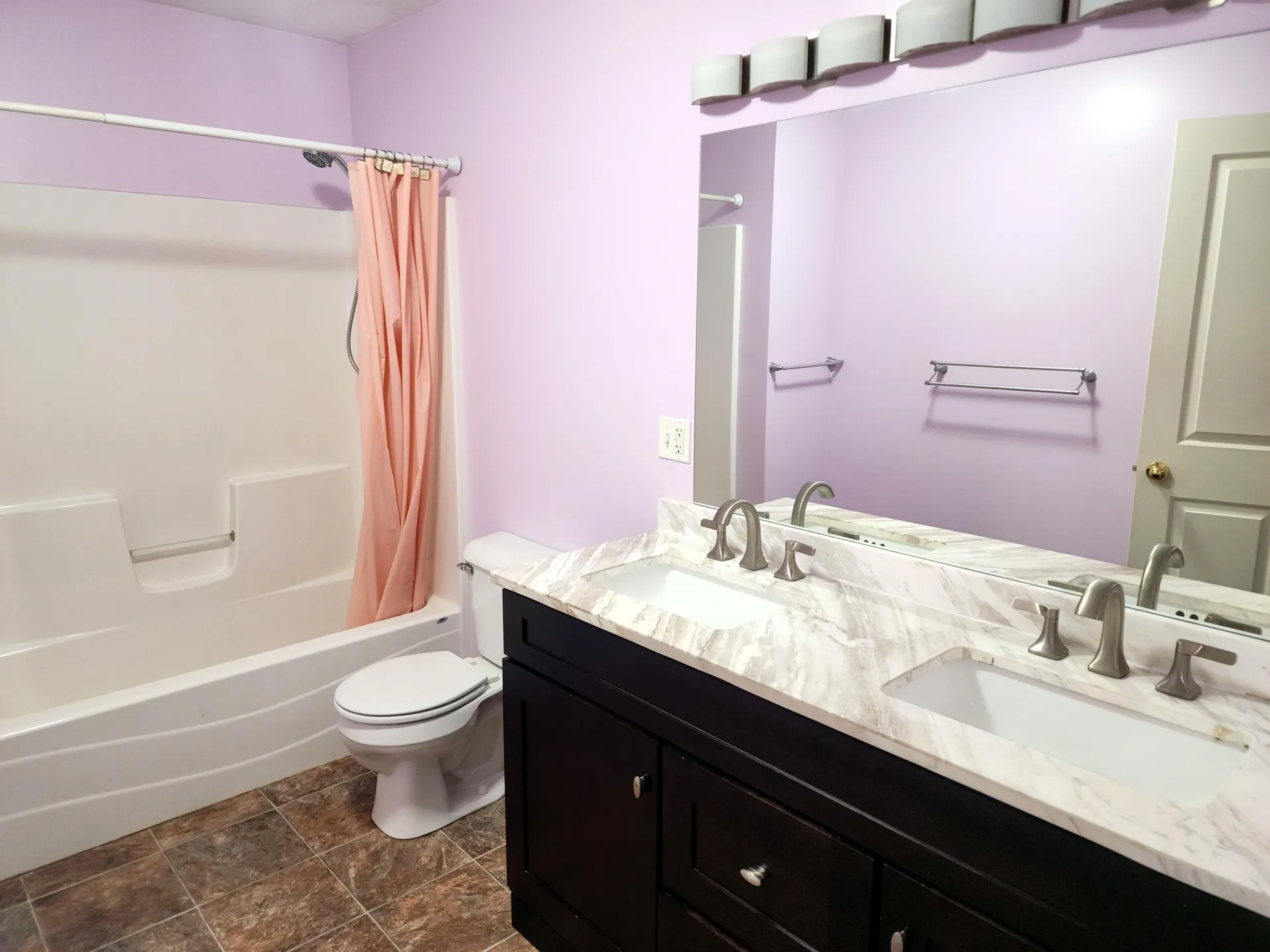 21 Village Way Littleton NH 03561
