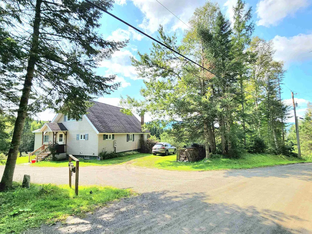 66 Ladd Road Stewartstown NH 03576