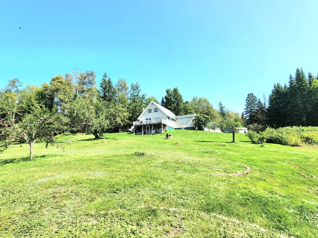 66 Ladd Road Stewartstown NH 03576