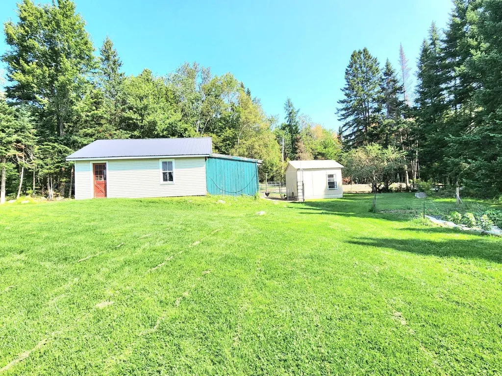 66 Ladd Road Stewartstown NH 03576