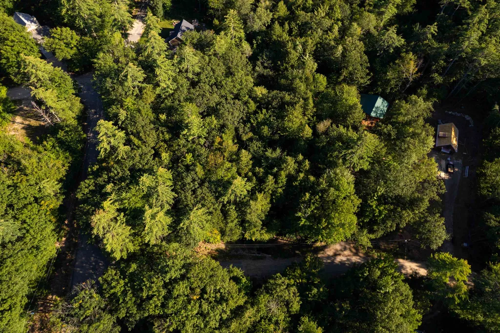 33 Grison Road Madison NH 03849