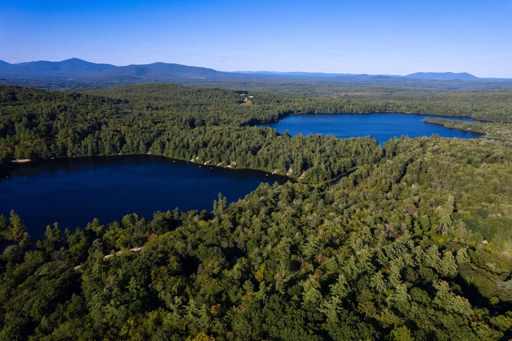 33 Grison Road Madison NH 03849
