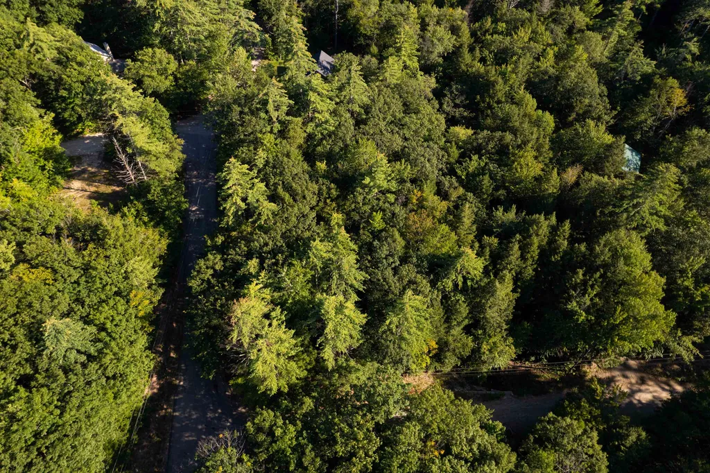 33 Grison Road Madison NH 03849