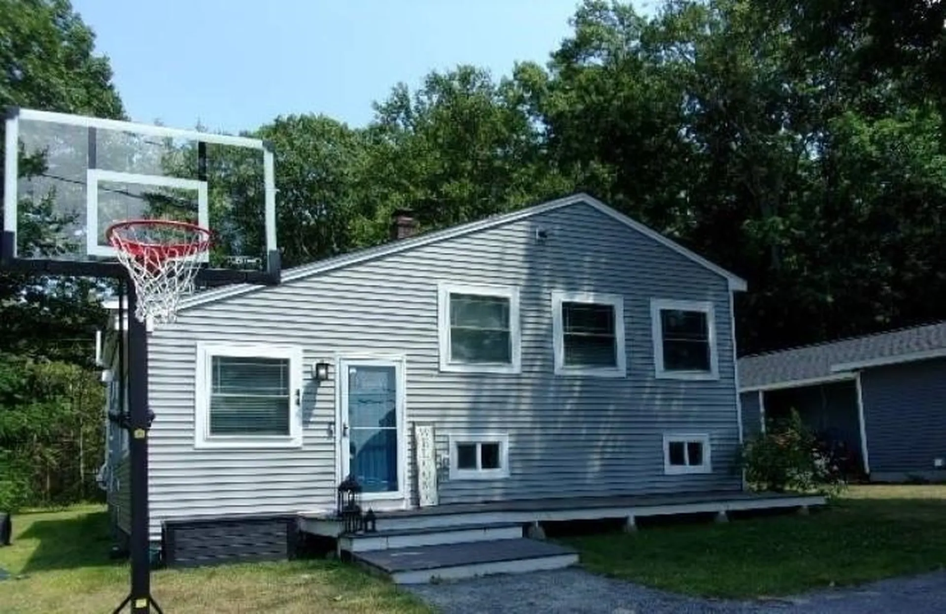 44 Boulder Cove Road Atkinson NH 03811