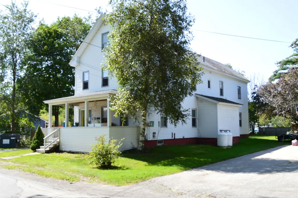 12 Russell Street Keene NH 03431