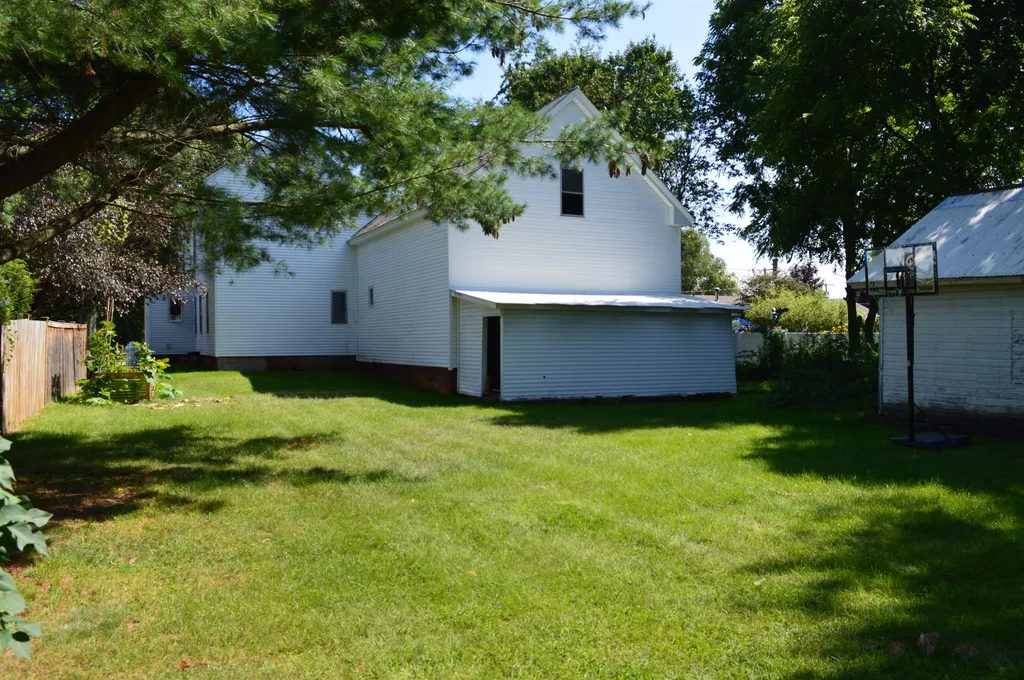 12 Russell Street Keene NH 03431