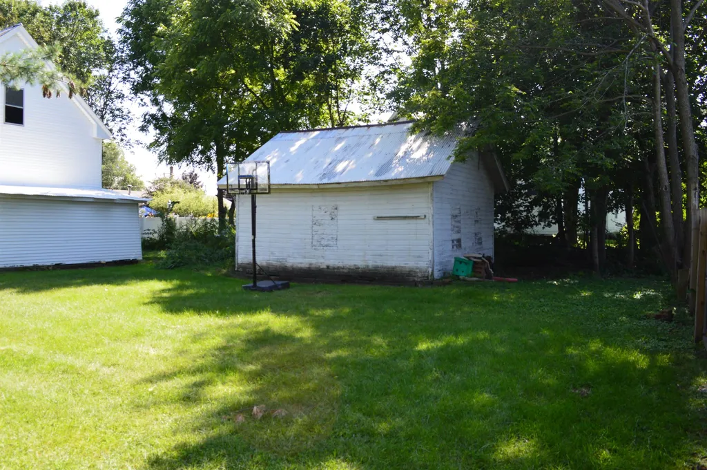 12 Russell Street Keene NH 03431