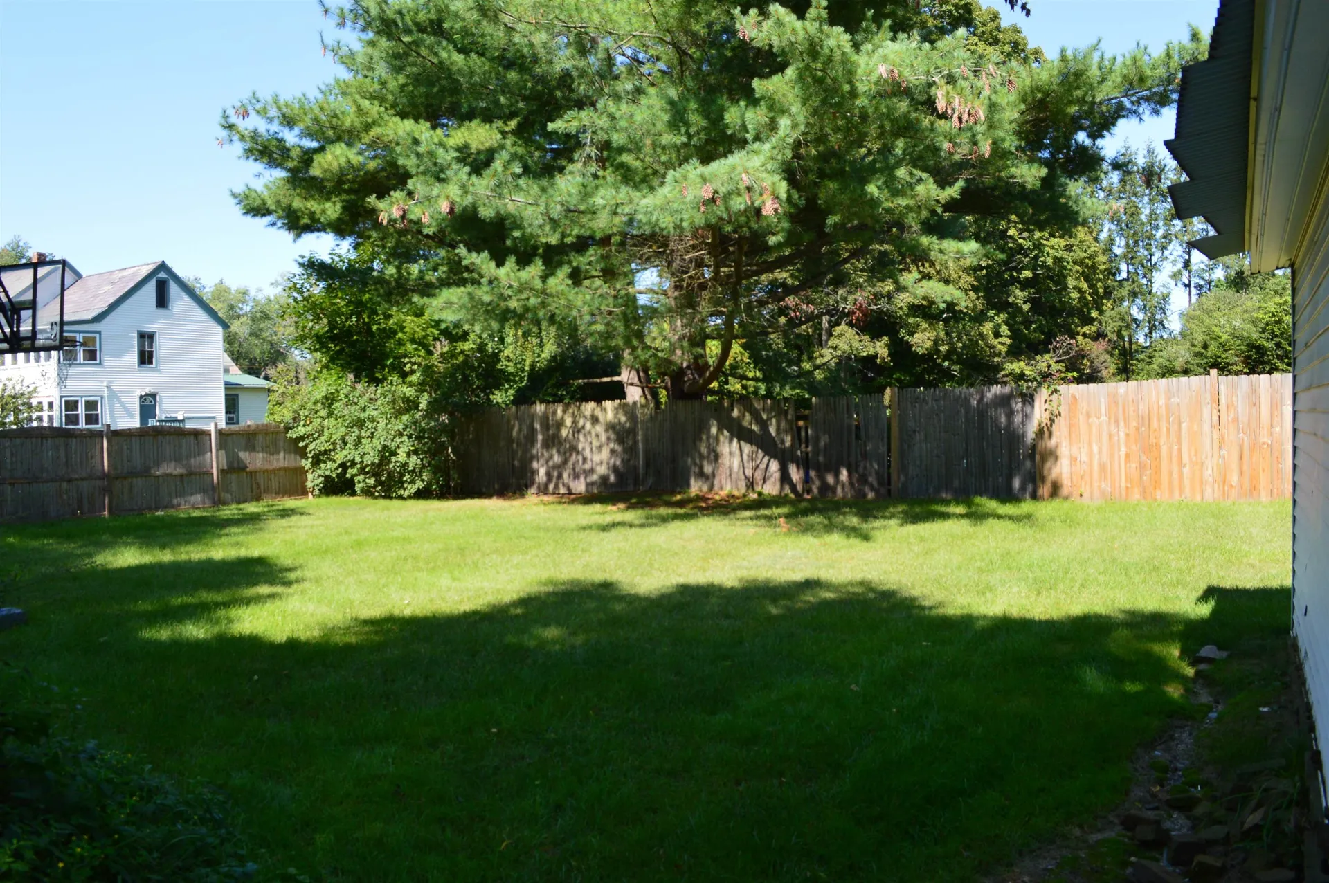 12 Russell Street Keene NH 03431