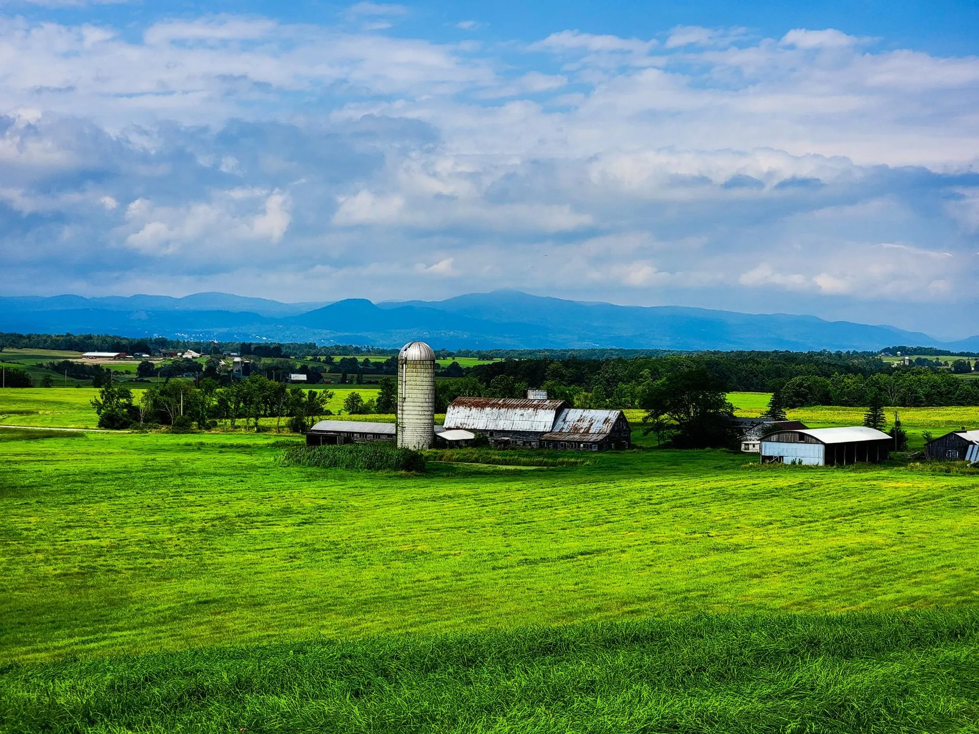 1749 Middle Road Bridport VT 05734