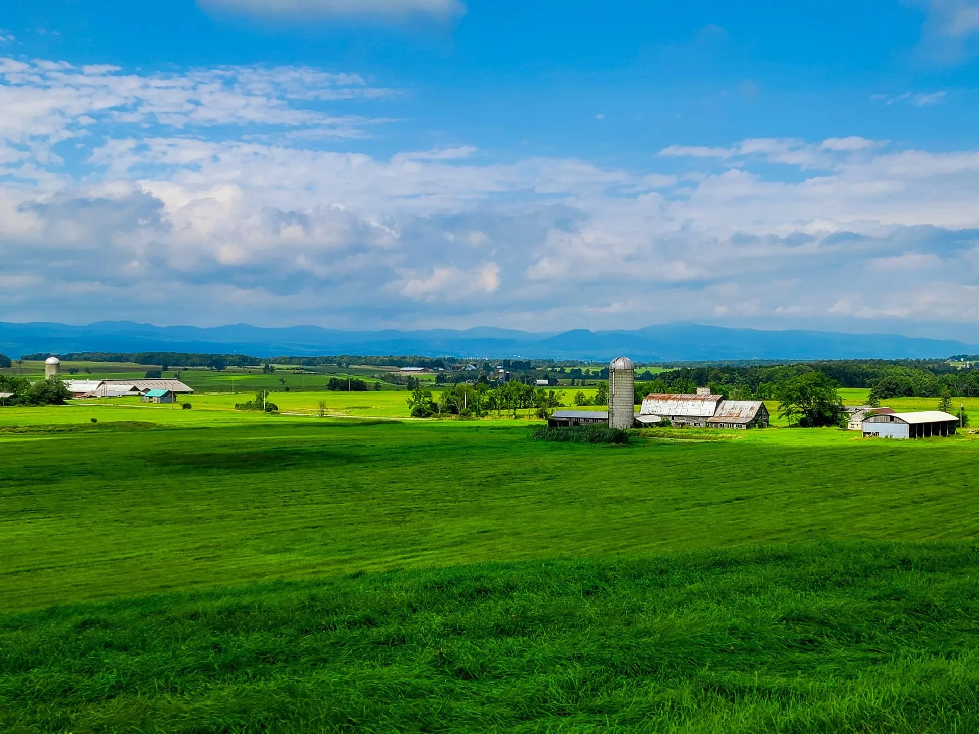 1749 Middle Road Bridport VT 05734