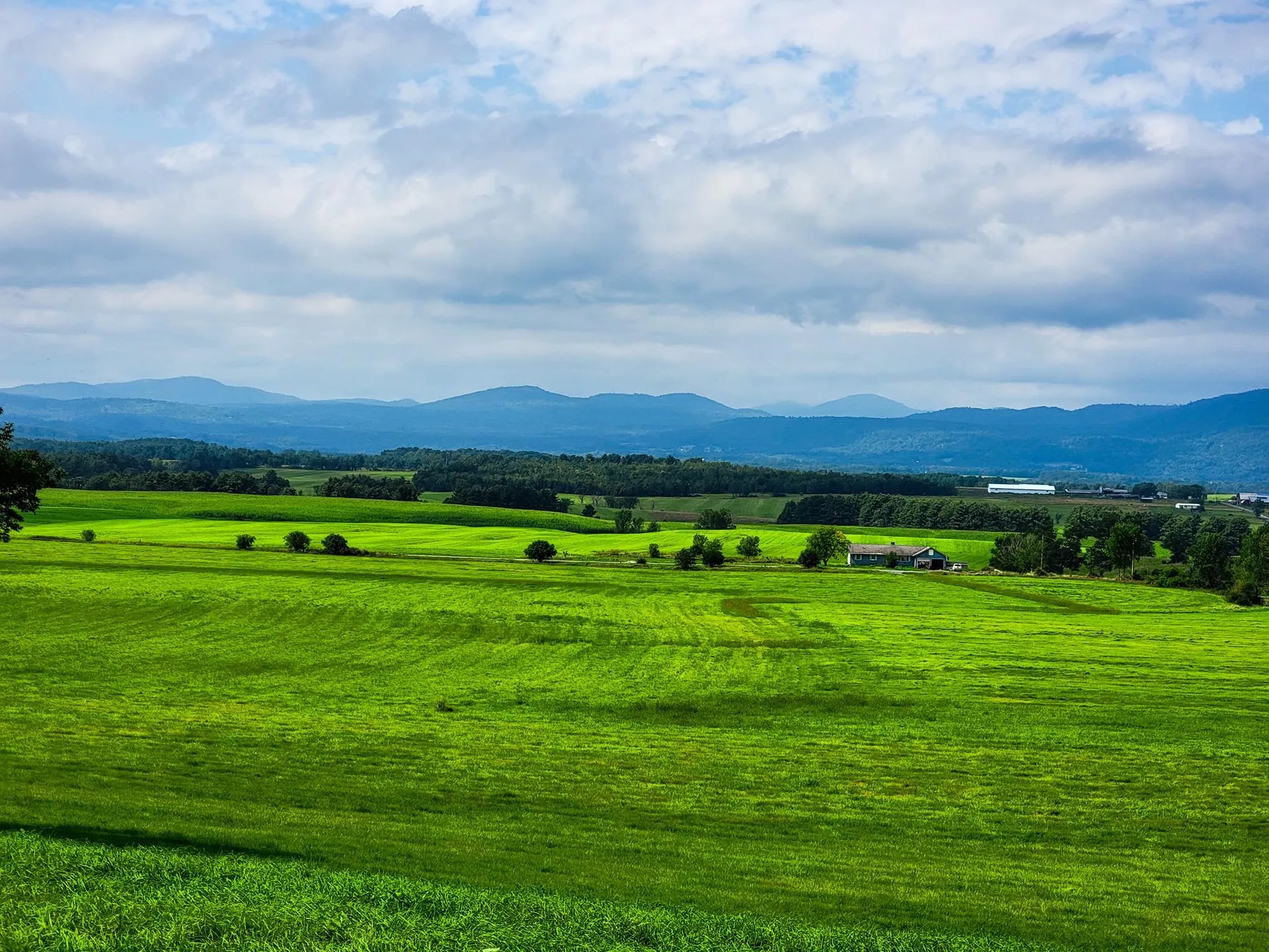 1749 Middle Road Bridport VT 05734