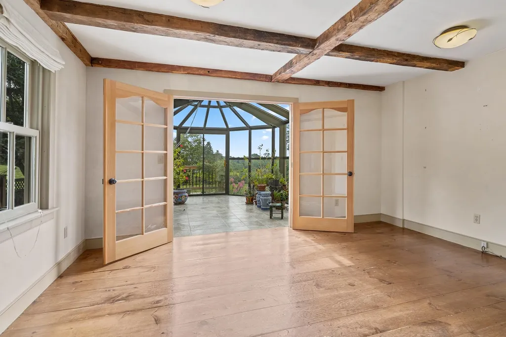 25 Pleasant Street Lyme NH 03768