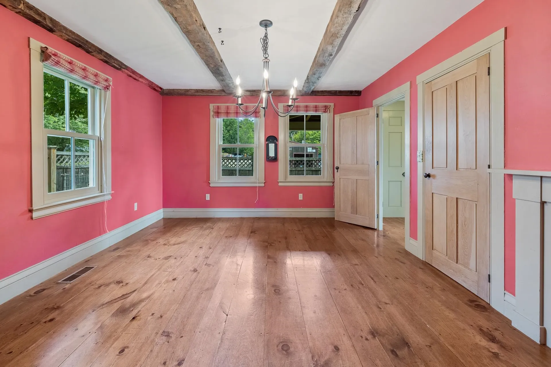 25 Pleasant Street Lyme NH 03768