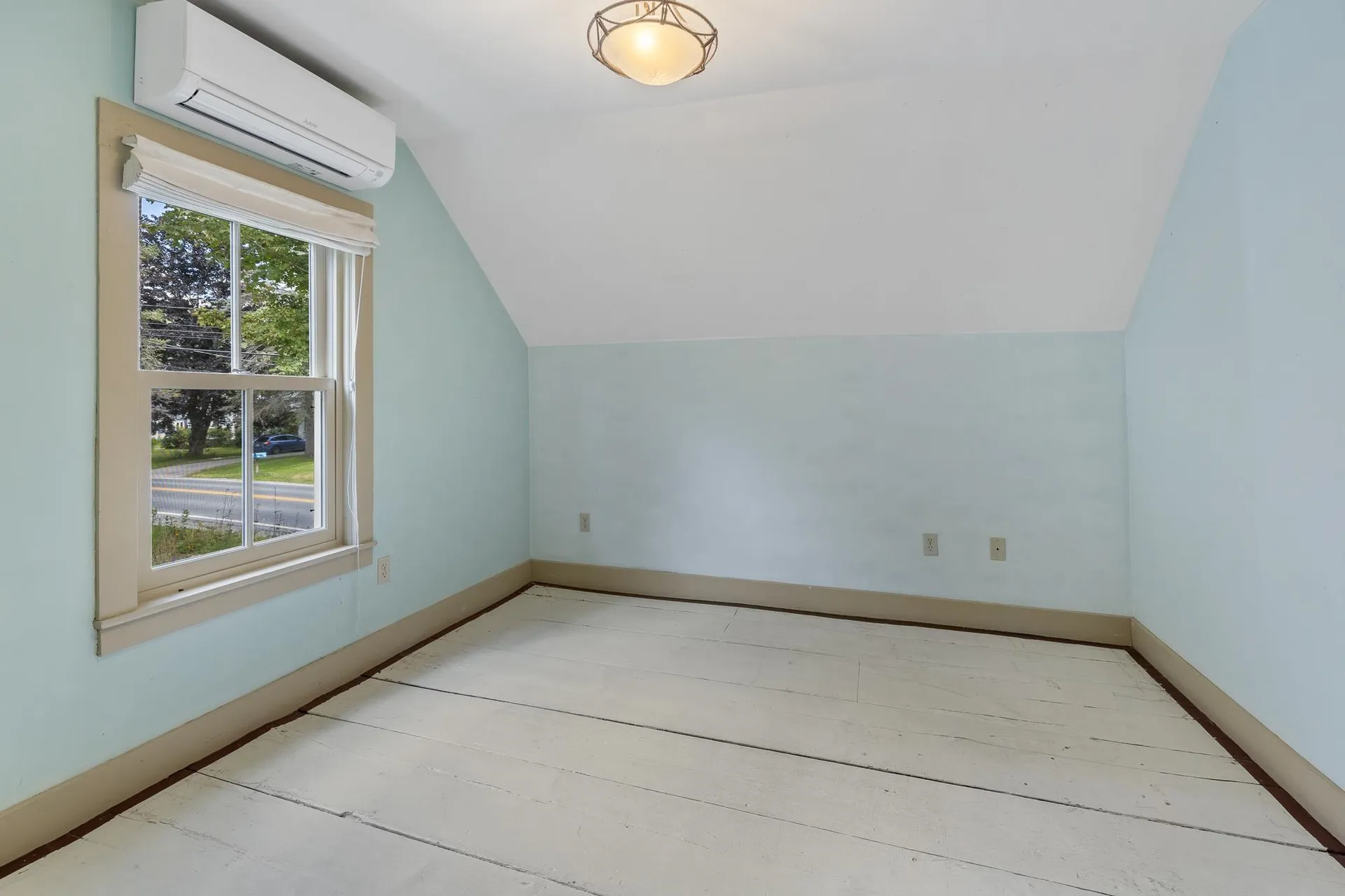 25 Pleasant Street Lyme NH 03768