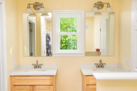 135 Gardiner Drive Londonderry VT 05148