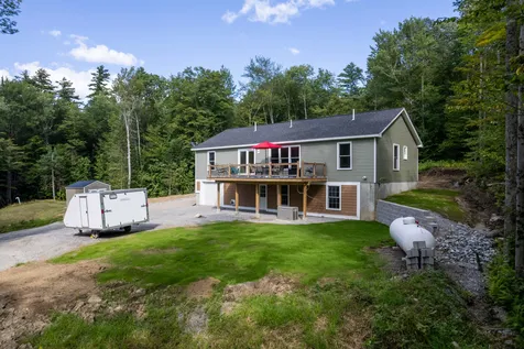 135 Gardiner Drive Londonderry VT 05148