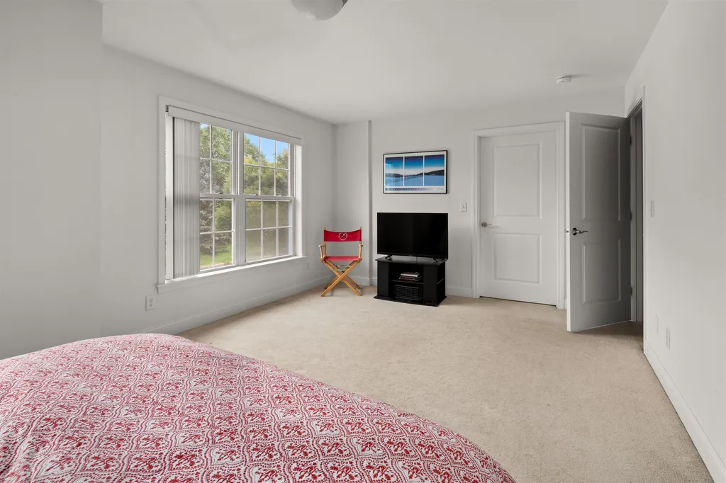 18 Southview Drive South Burlington VT 05403