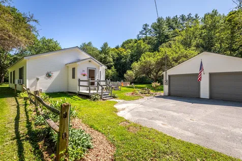 157 Brownsville Road Hartland VT 05048