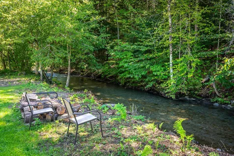 157 Brownsville Road Hartland VT 05048