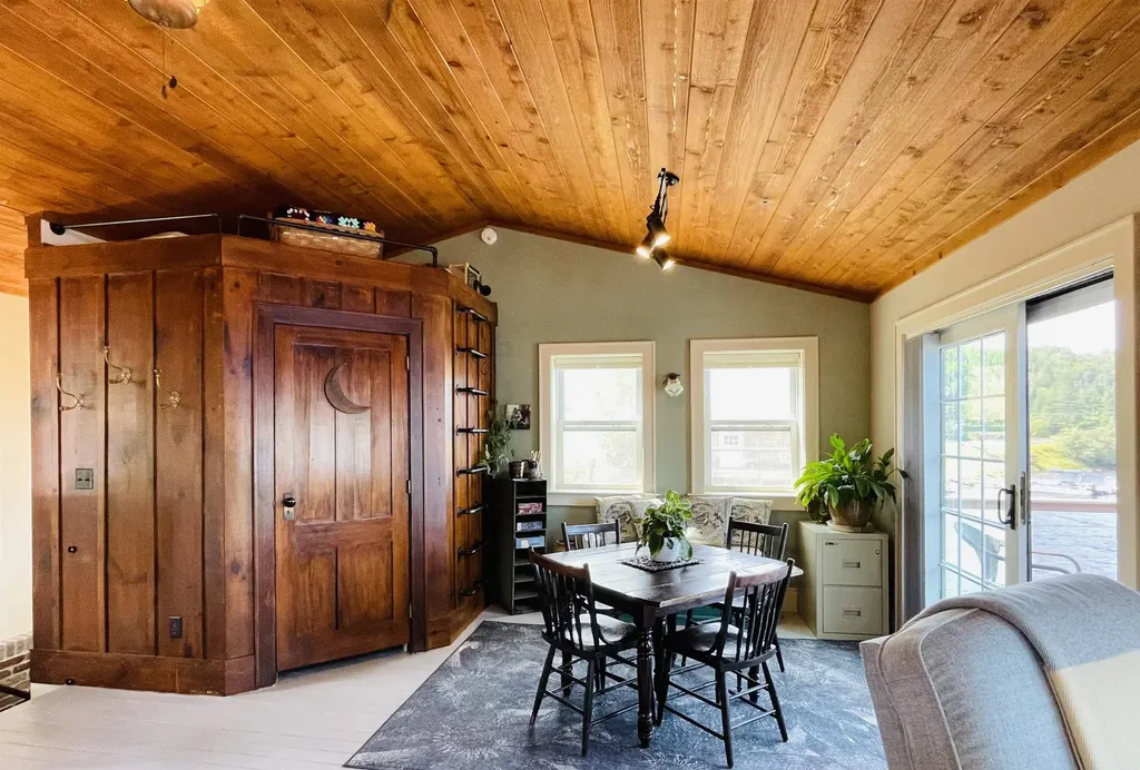 43 Jackson Lodge Road Canaan VT 05903