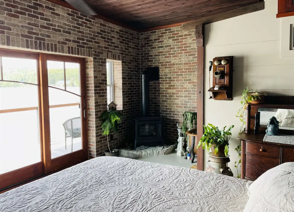 43 Jackson Lodge Road Canaan VT 05903