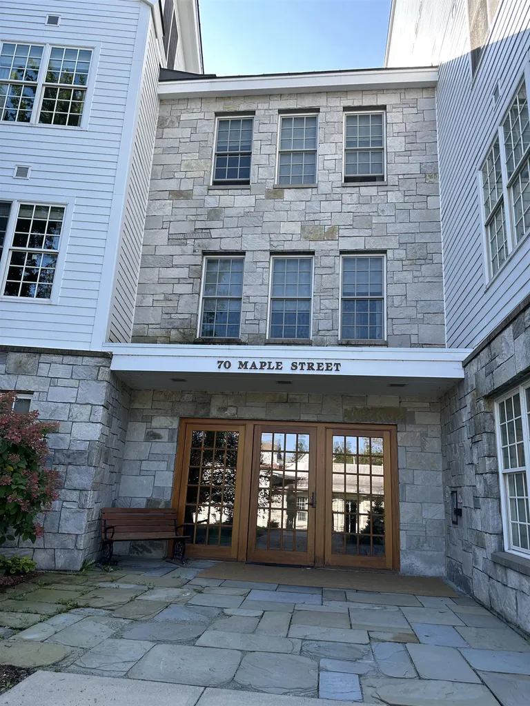 70 Maple Street Middlebury VT 05753