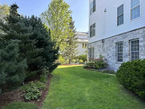 70 Maple Street Middlebury VT 05753