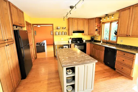 948 Lake Region Road Barton VT 05822