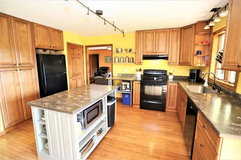 948 Lake Region Road Barton VT 05822